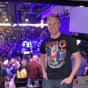 Meet your Posher, Chris